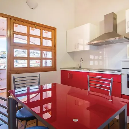 Σπίτι διακοπών 2 Bedroom Cozy In Faro de Cullera